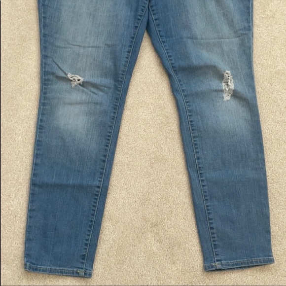 Old Navy | Distressed | Rockstar | Super Skinny Jeans. - Picture 7 of 13